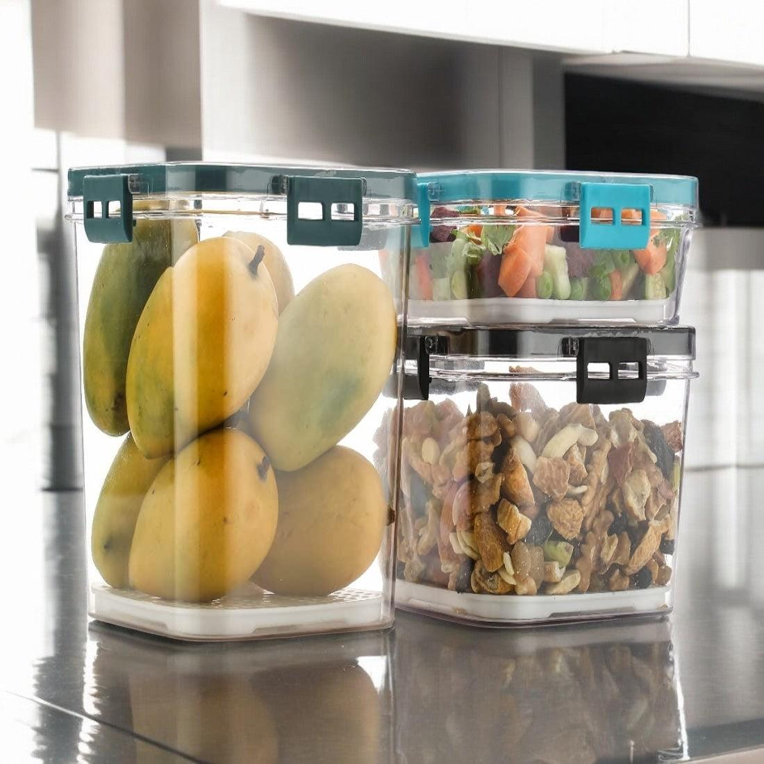 Qeyra Plastic Fridge Storage Container with Time keeping on Top Lid Breathable,Airtight Food Container, World's First BPA Free Plastic container (SET OF 3)