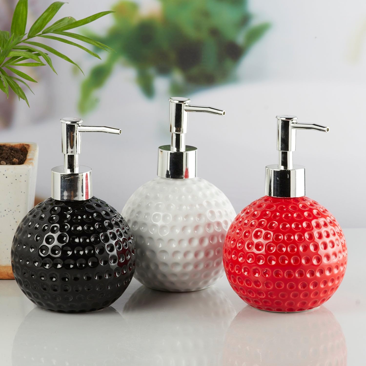 Qeyra Ceramic Soap Dispenser for Bathroom handwash, refillable Pump Bottle for Kitchen Hand wash Basin, Set of 1 , BLACK