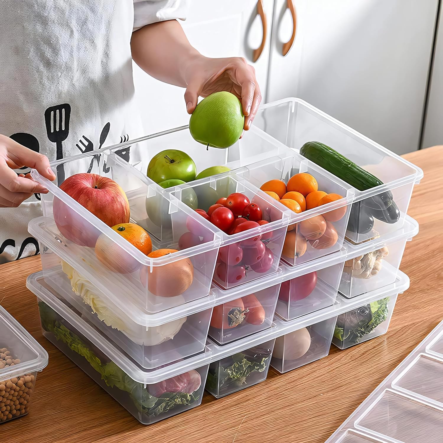 Qeyra 5-Compartment Clear Plastic Snackle Box with Lid – Stackable Charcuterie & Veggie Tray Organizer for Fridge Pack of 1