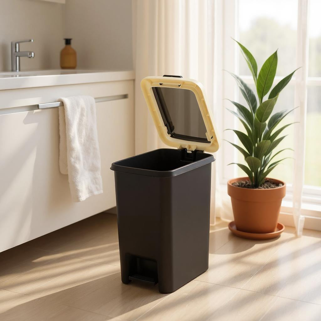 Qeyra Portable Plastic Push And Pedal Dustbin With Lid Garbage Bins for Home Office,Set of 1
