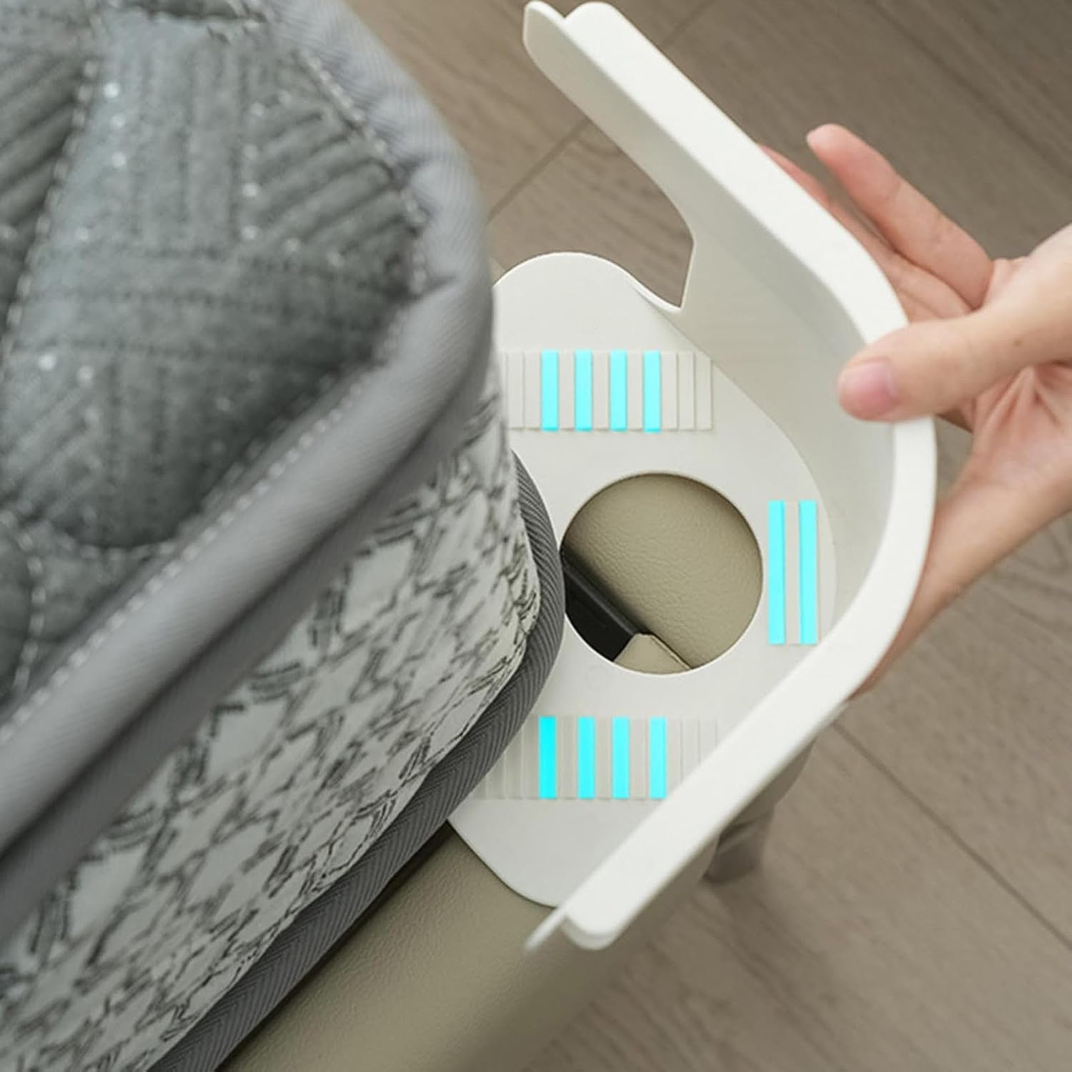 Plastic Bed Sheet Holders For Mattress (4 Pc Set)